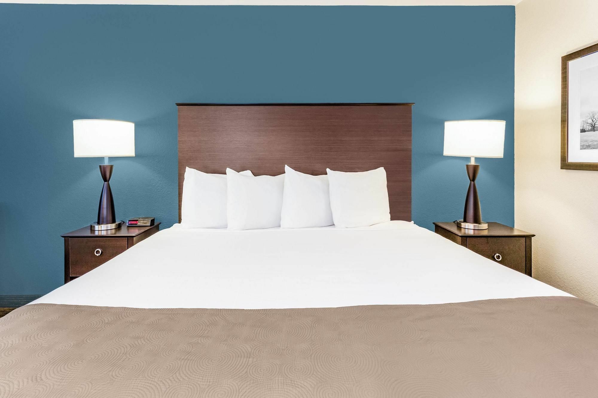 Americinn & Suites Burnsville, Mn Экстерьер фото